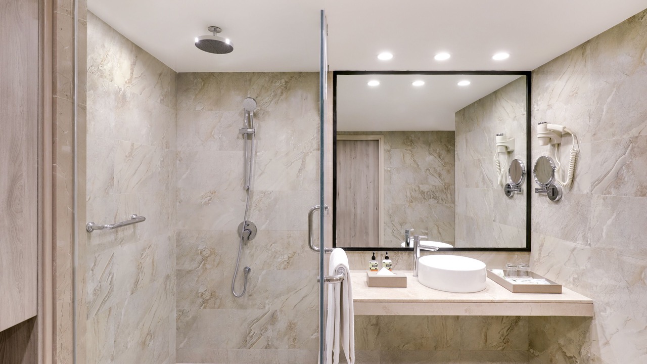 Photo of Bathroom in Marol