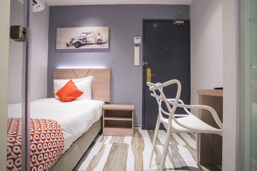 Photo of Bedroom in The Strand