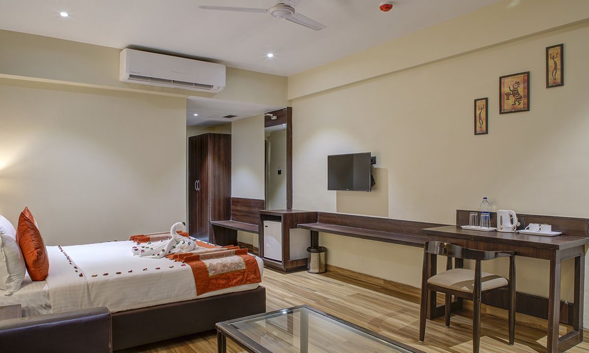 Photo of Bedroom in Lavasa