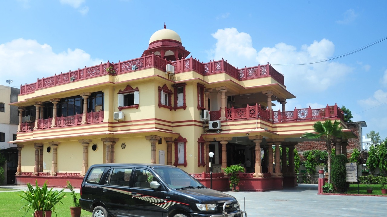 Photo of Outdoor in Navarangpura Gam
