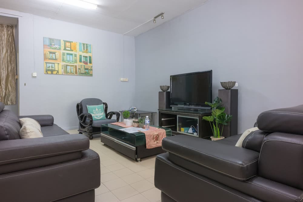 Photo of Livingroom in Tanjung Aru