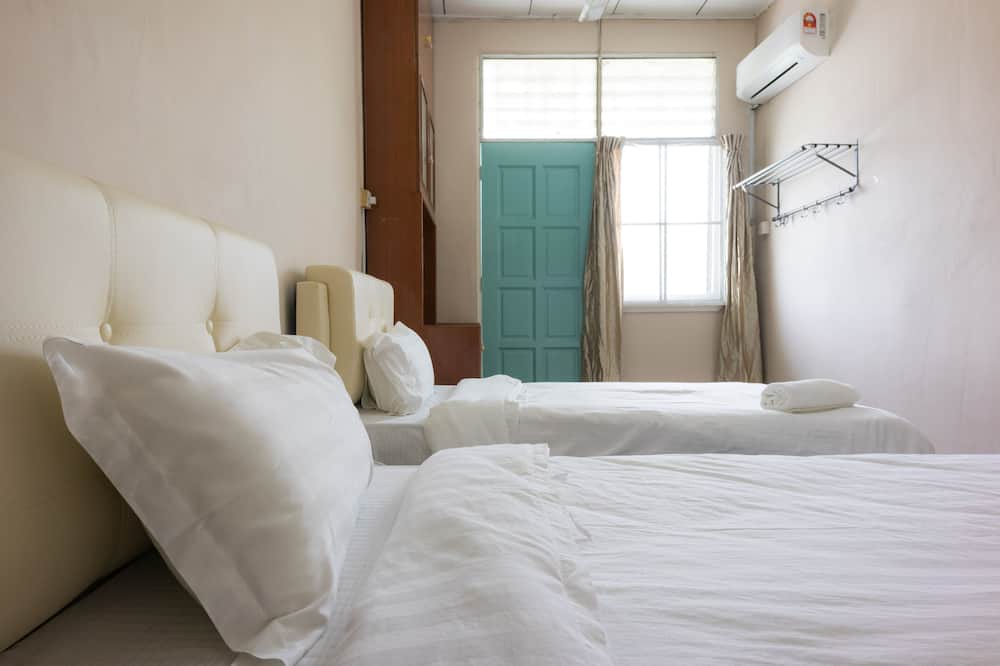 Photo of Bedroom in Tanjung Aru