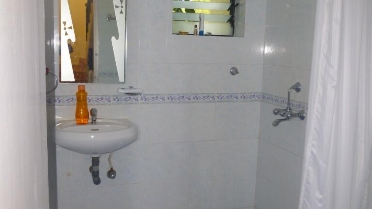 Photo of Bathroom in Benaulim