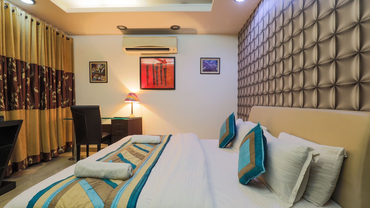 Photo of Bedroom in East of Kailash