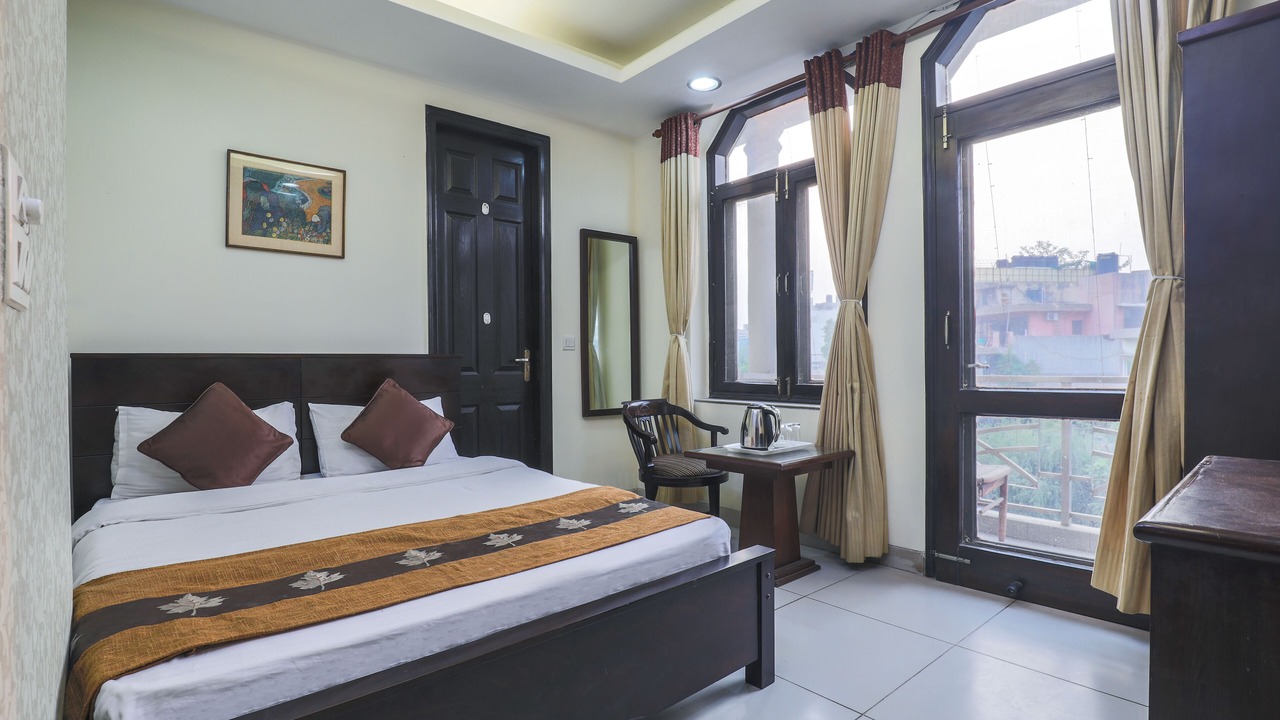 Photo of Bedroom in East of Kailash