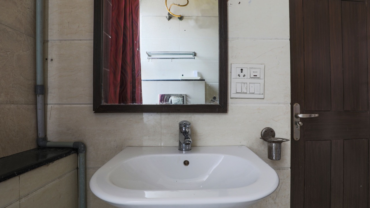 Photo of Bathroom in East of Kailash