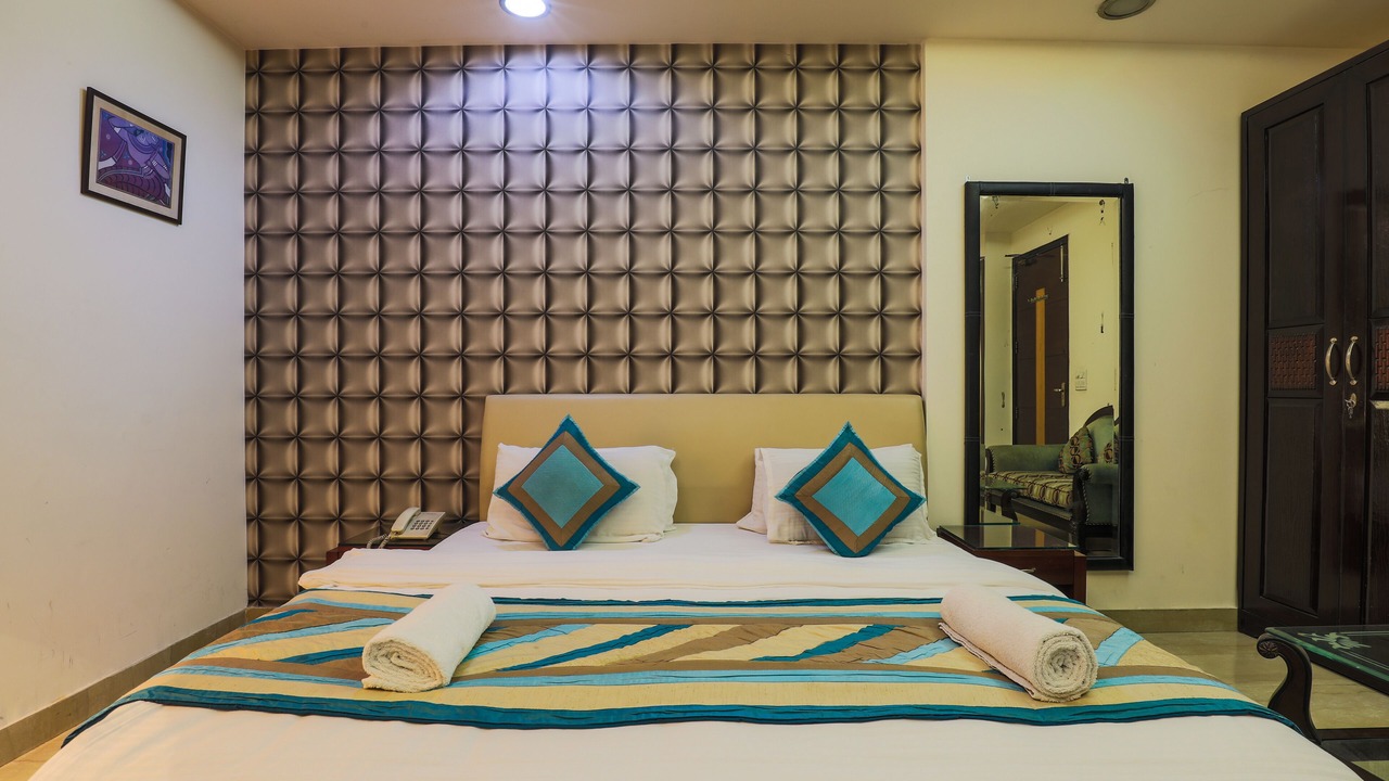 Photo of Bedroom in East of Kailash