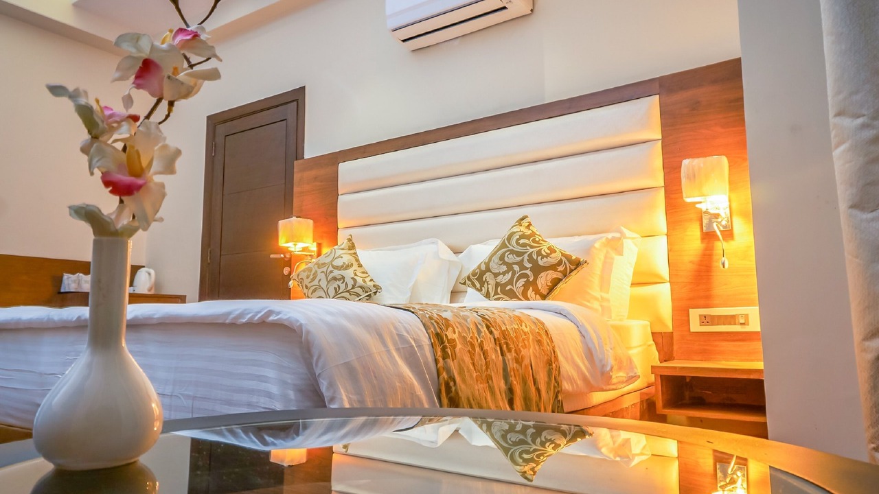 Photo of Bedroom in Katra
