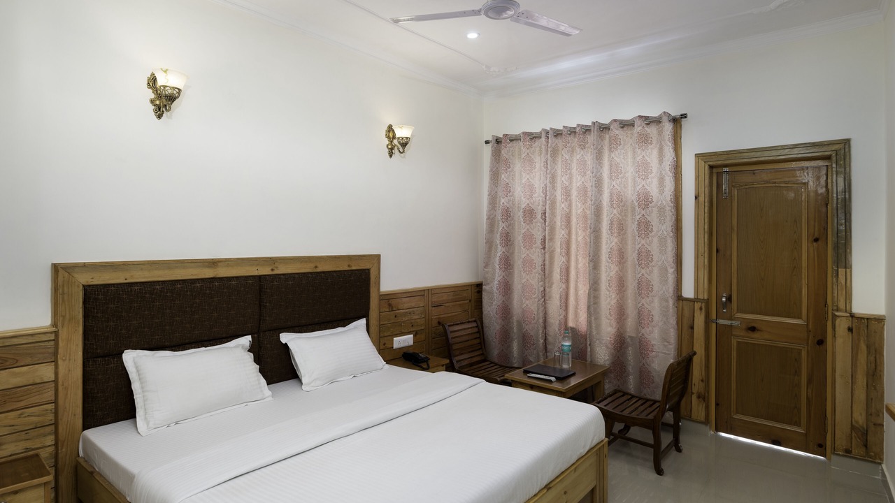Photo of Bedroom in McLeod Ganj