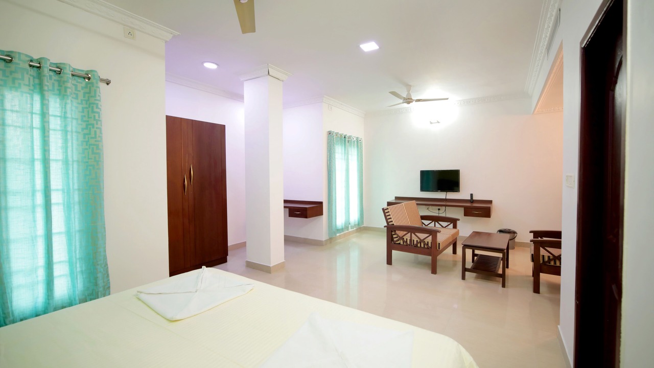Photo of Bedroom in Covelong