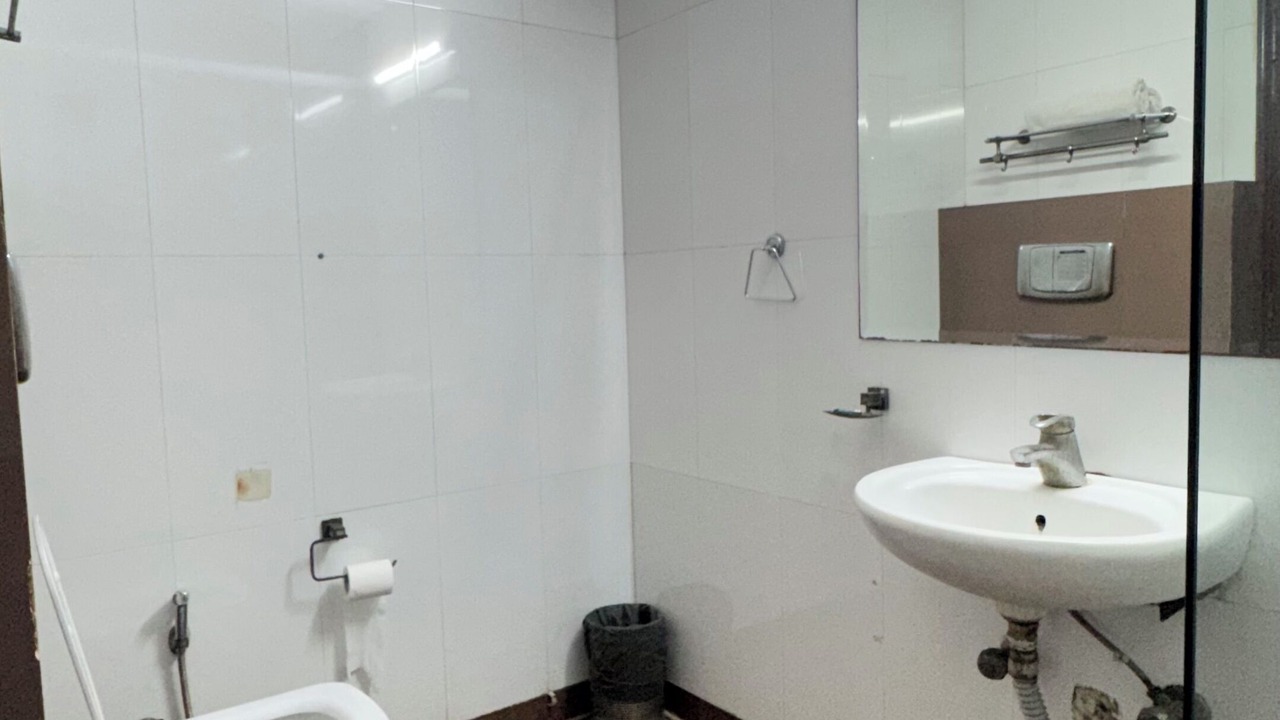 Photo of Bathroom in Jasola