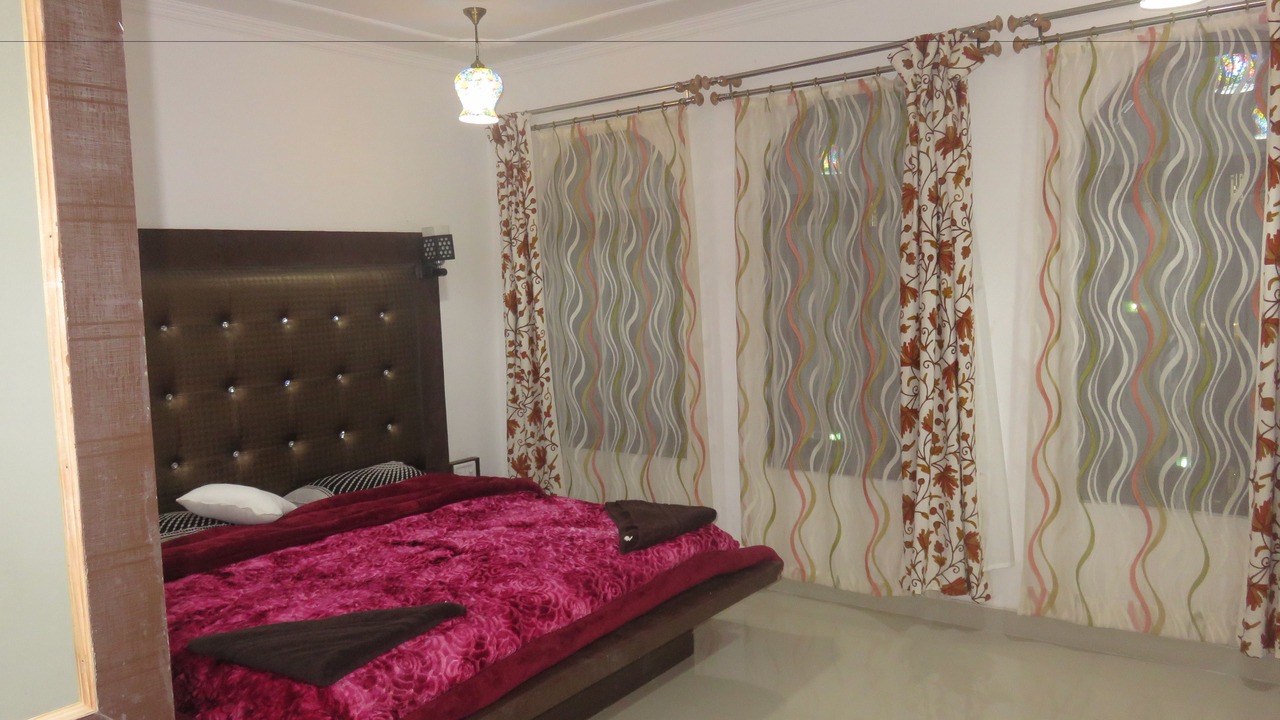 Photo of Bedroom in Nishat-Shalimar