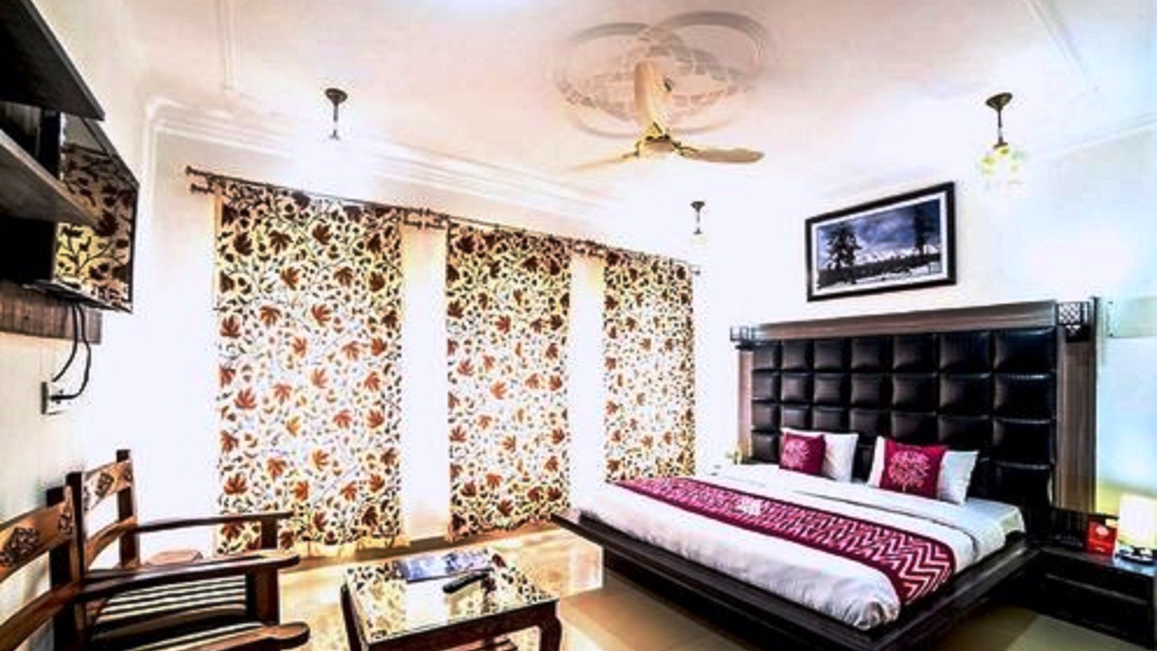 Photo of Bedroom in Nishat-Shalimar