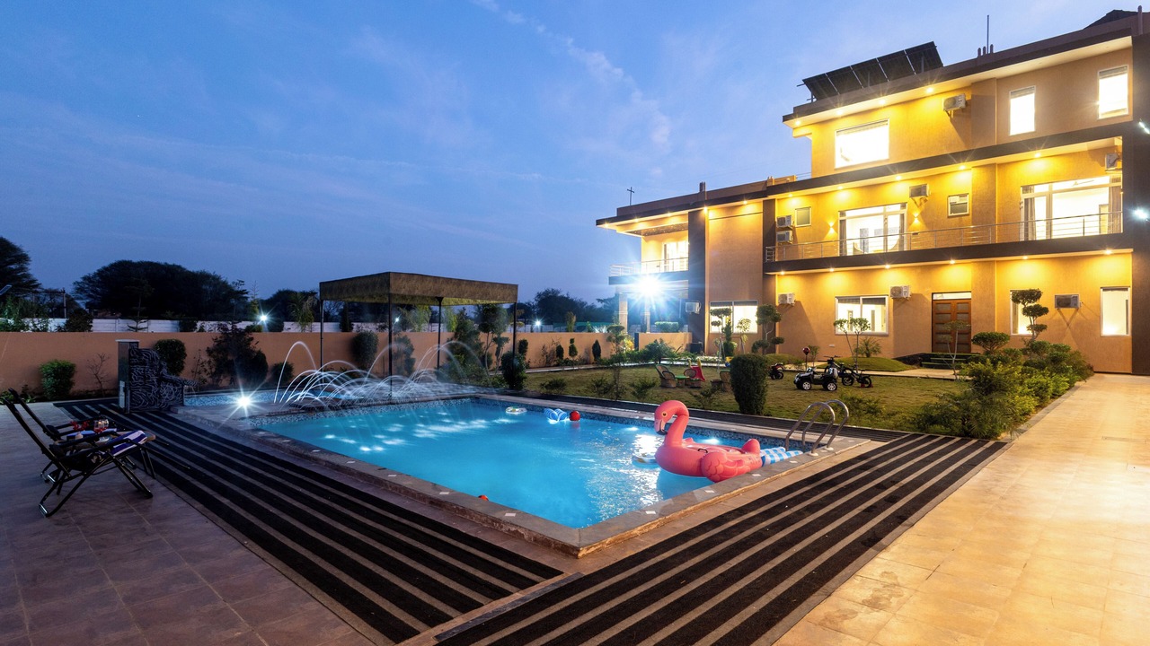 Photo of Outdoor in Amer