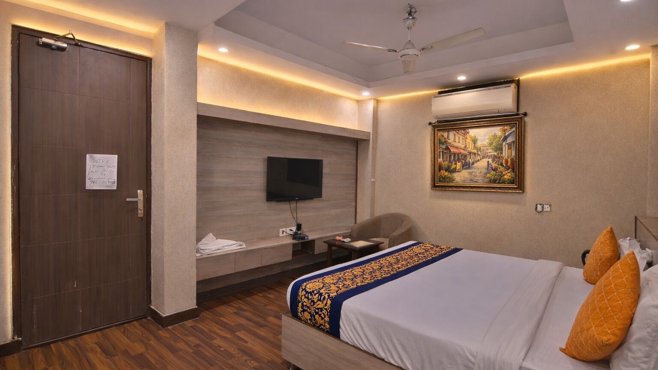 Photo of Bedroom in D6