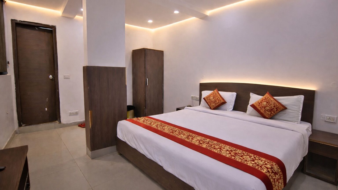 Photo of Bedroom in D6