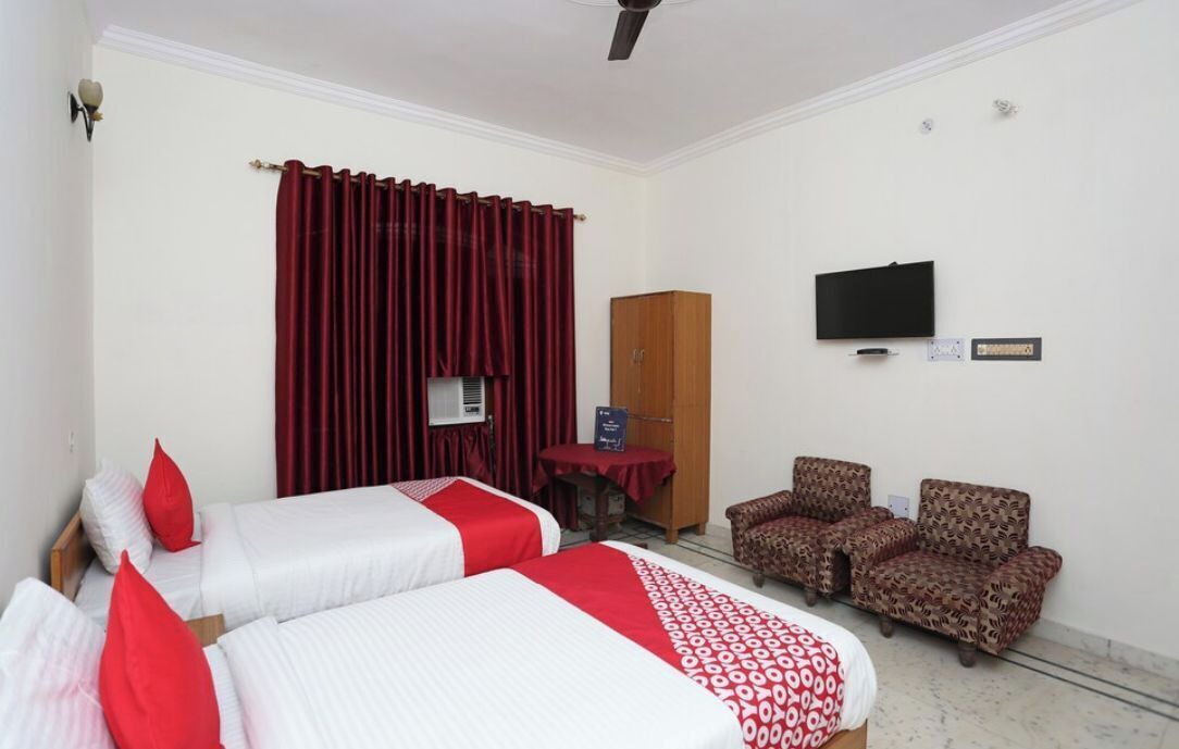Photo of Bedroom in Indira Nagar