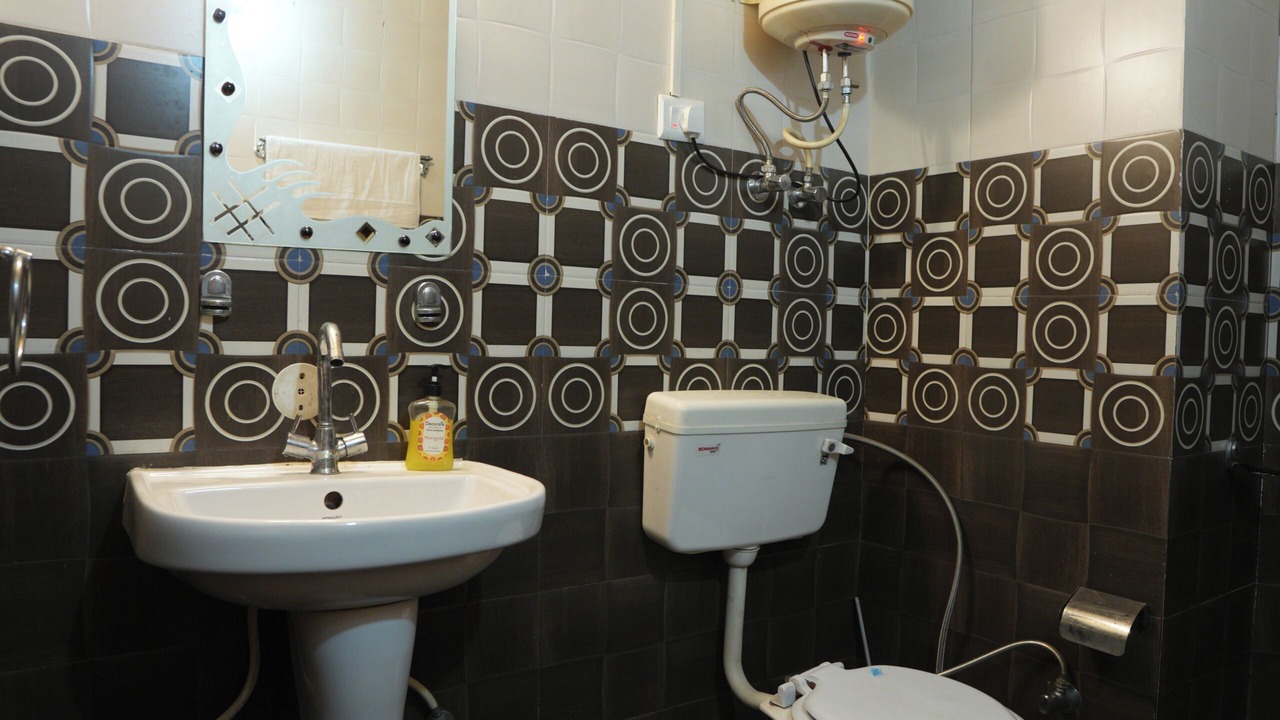 Photo of Bathroom in Vashist