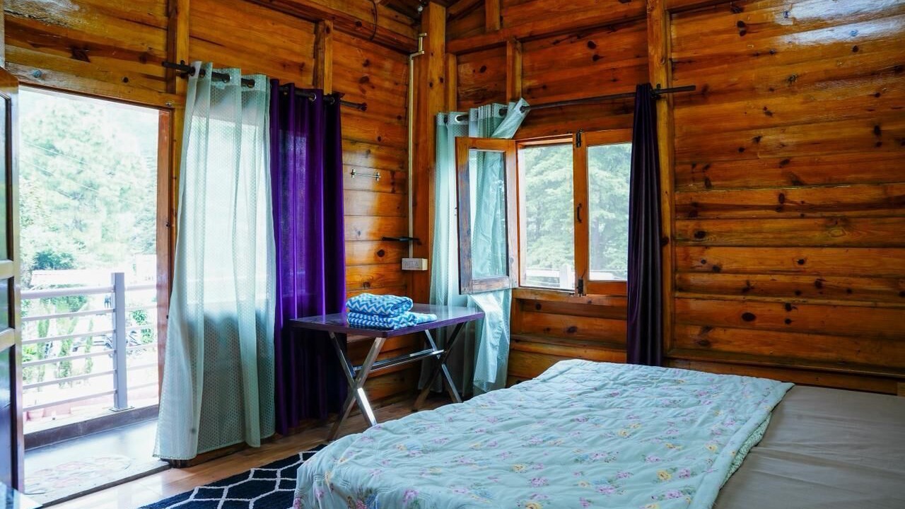 Photo of Bedroom in Bhimtal
