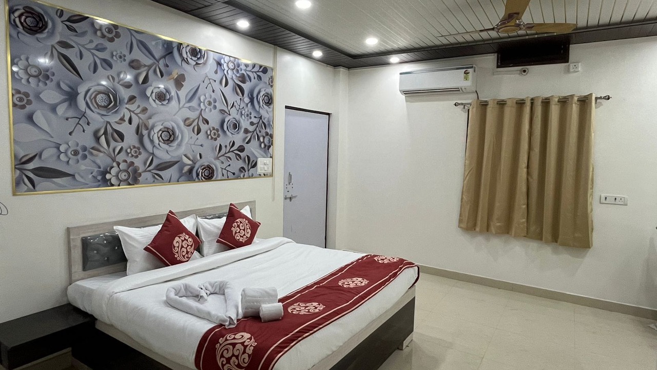 Photo of Bedroom in Chandauli