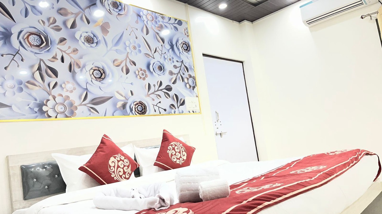 Photo of Bedroom in Chandauli