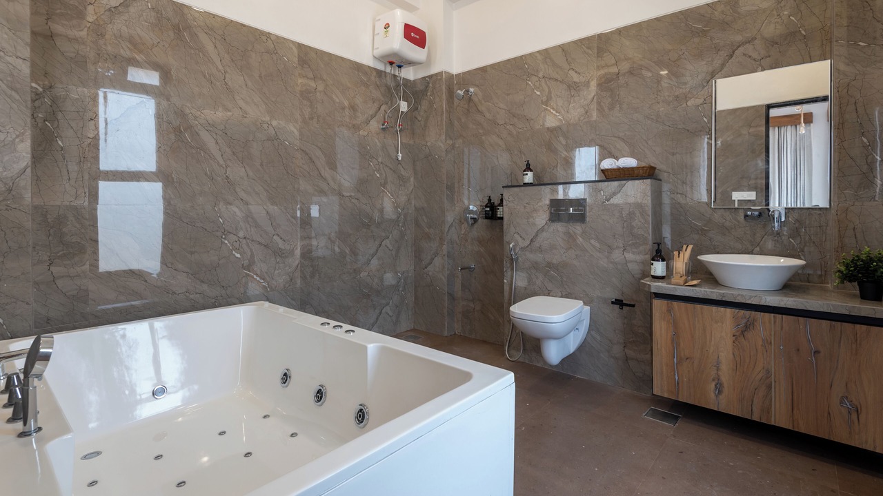 Photo of Bathroom in Igatpuri