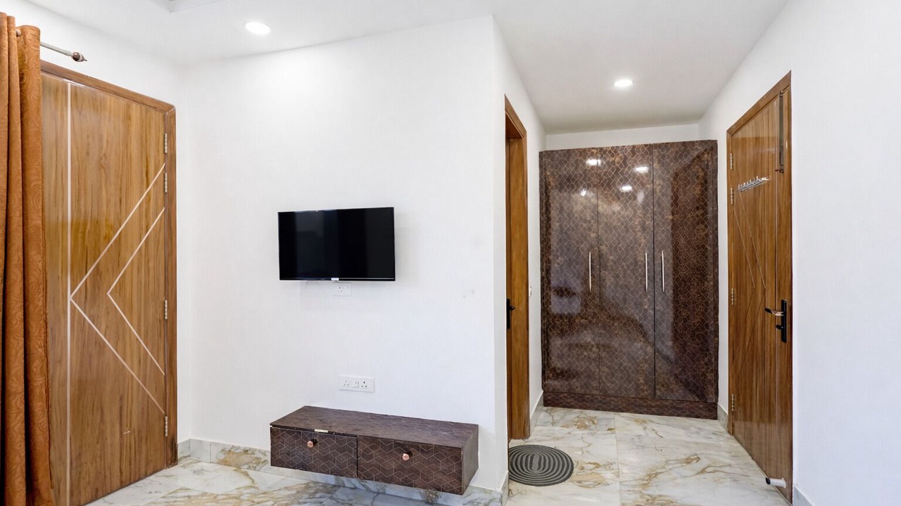 Photo of Bedroom in Sainik Farm