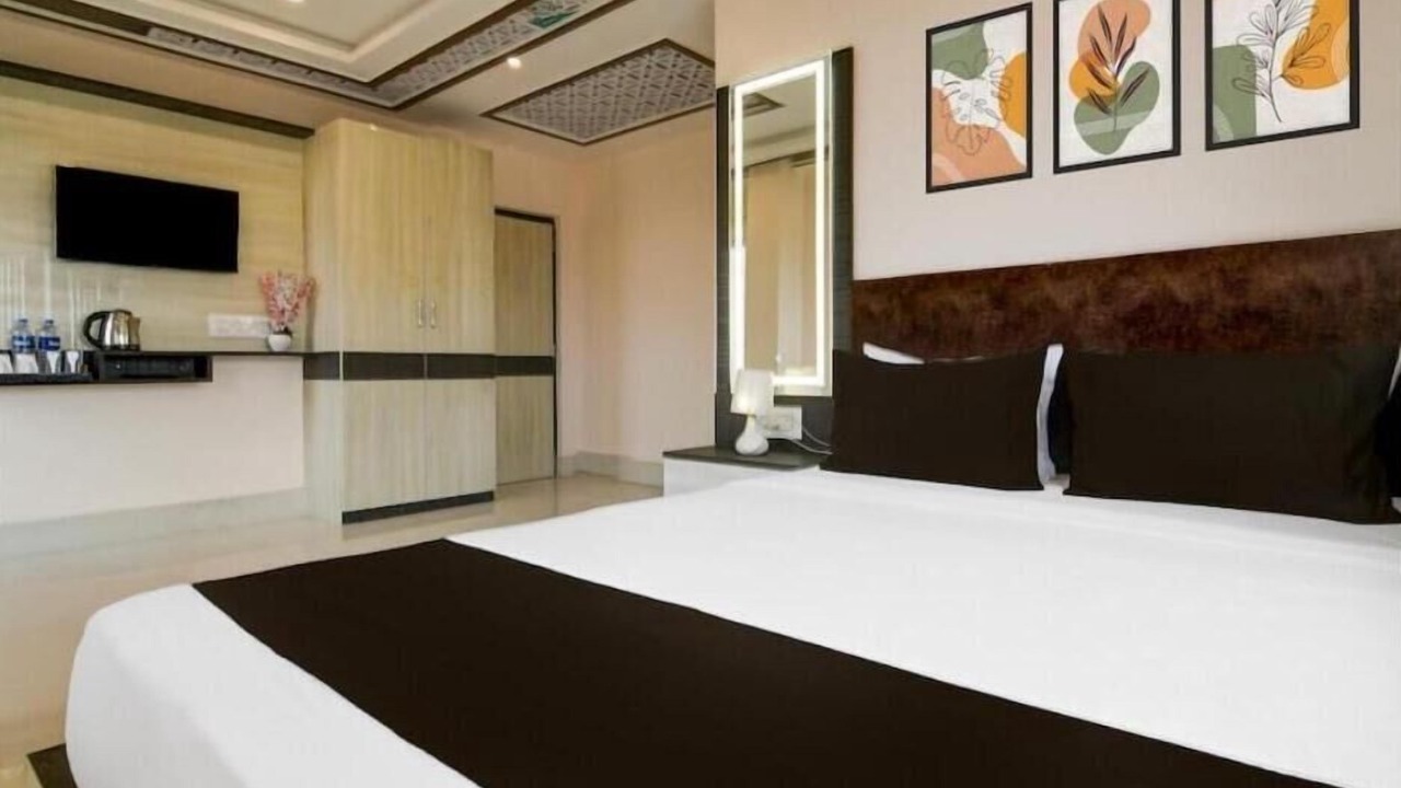 Photo of Bedroom in Dumdum