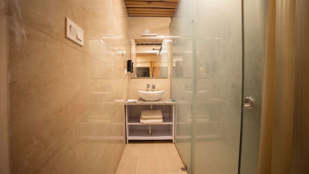Photo of Bathroom in Naina Range