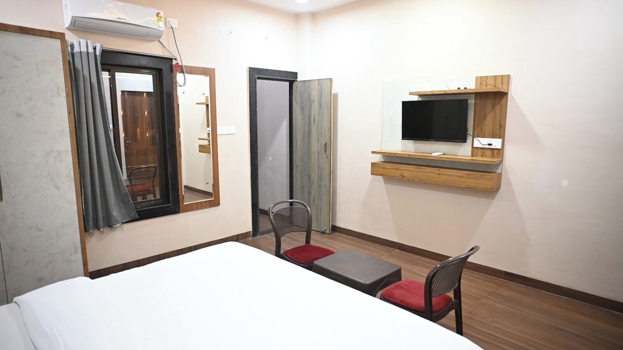 Photo of Bedroom in Bareli