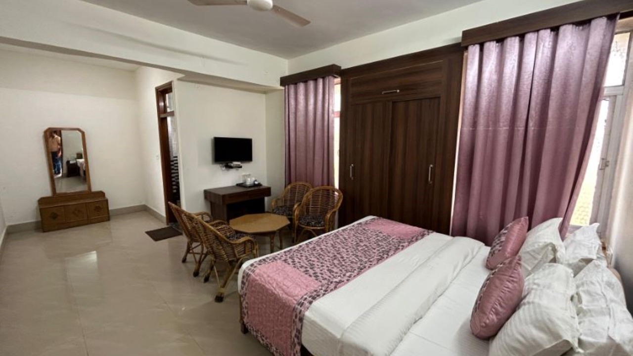 Photo of Bedroom in Mohania