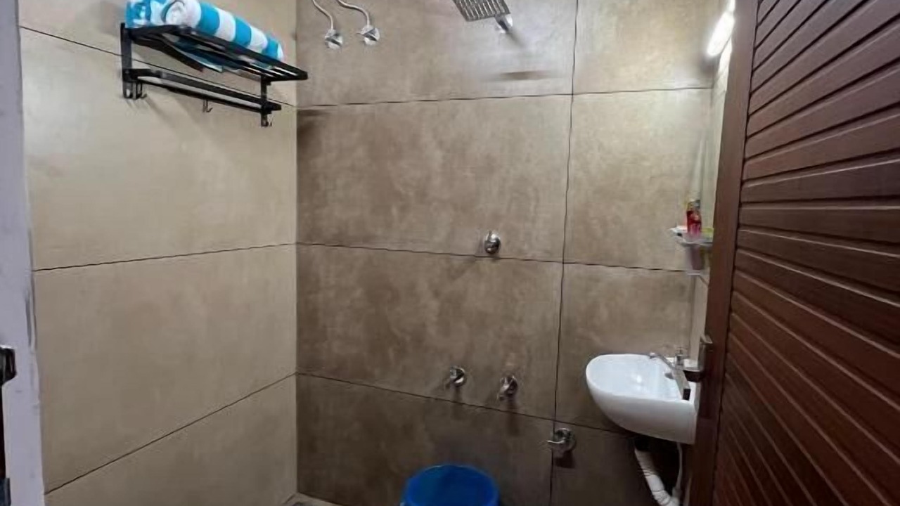 Photo of Bathroom in Onamthuruth