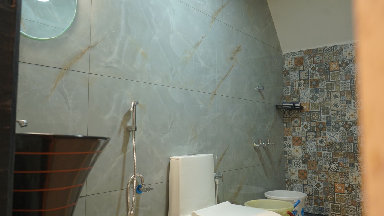 Photo of Bathroom in Periyur