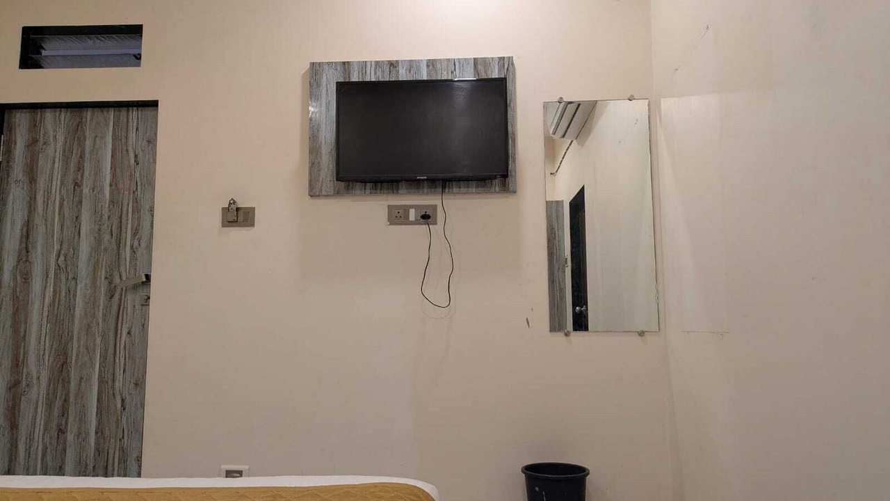 Photo of Bedroom in Kurla West