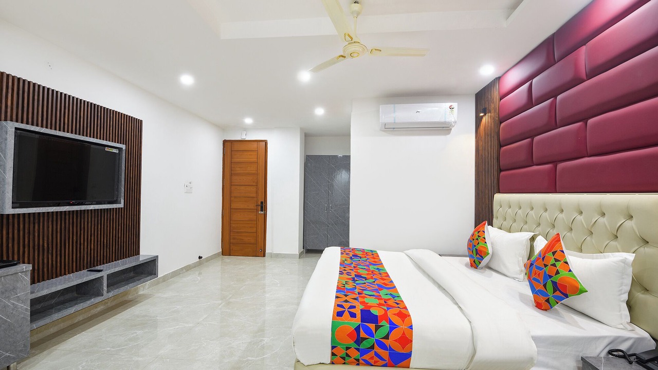 Photo of Bedroom in Pashim Vihar