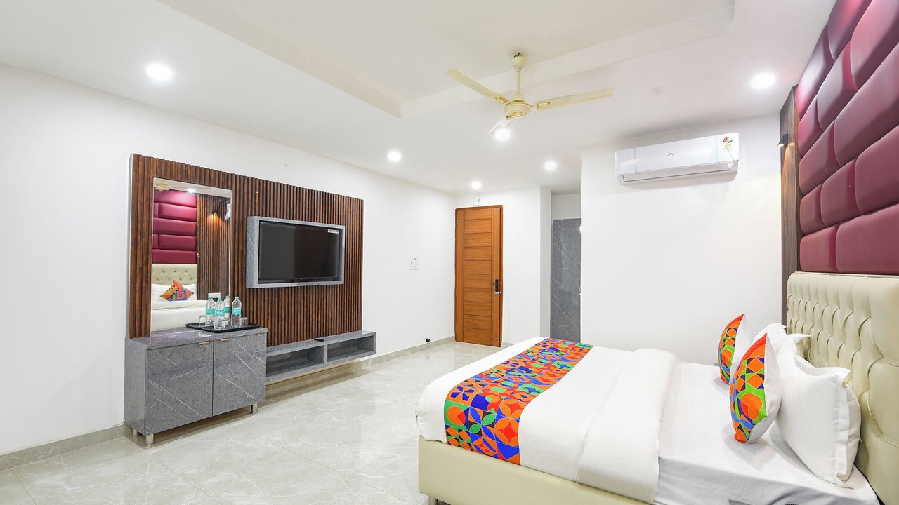 Photo of Bedroom in Pashim Vihar