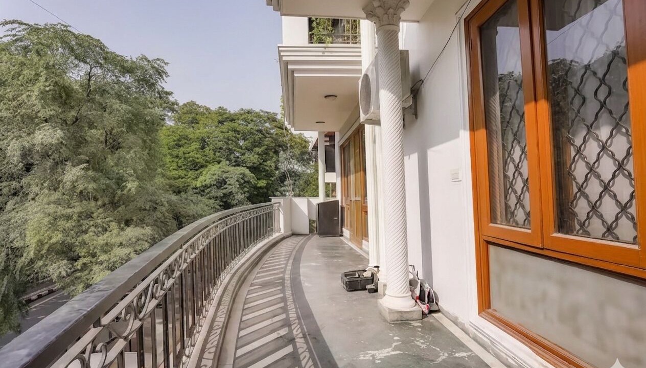 Photo of Patio Balcony in Saket