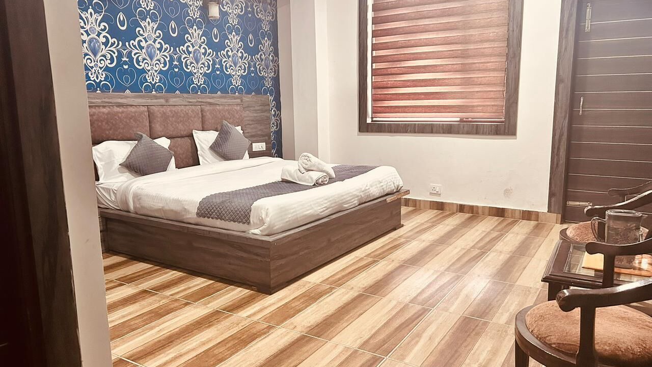 Photo of Bedroom in Bhagsu Nag