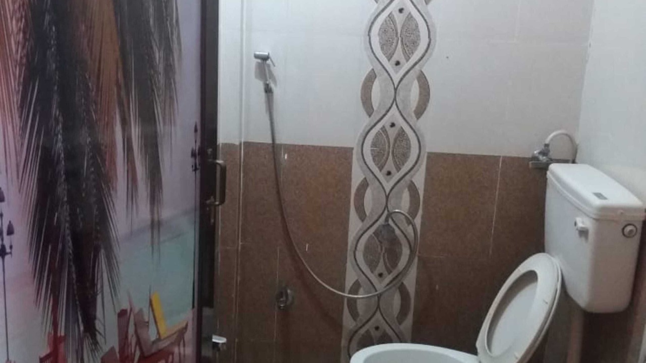 Photo of Bathroom in Kunkeshwar