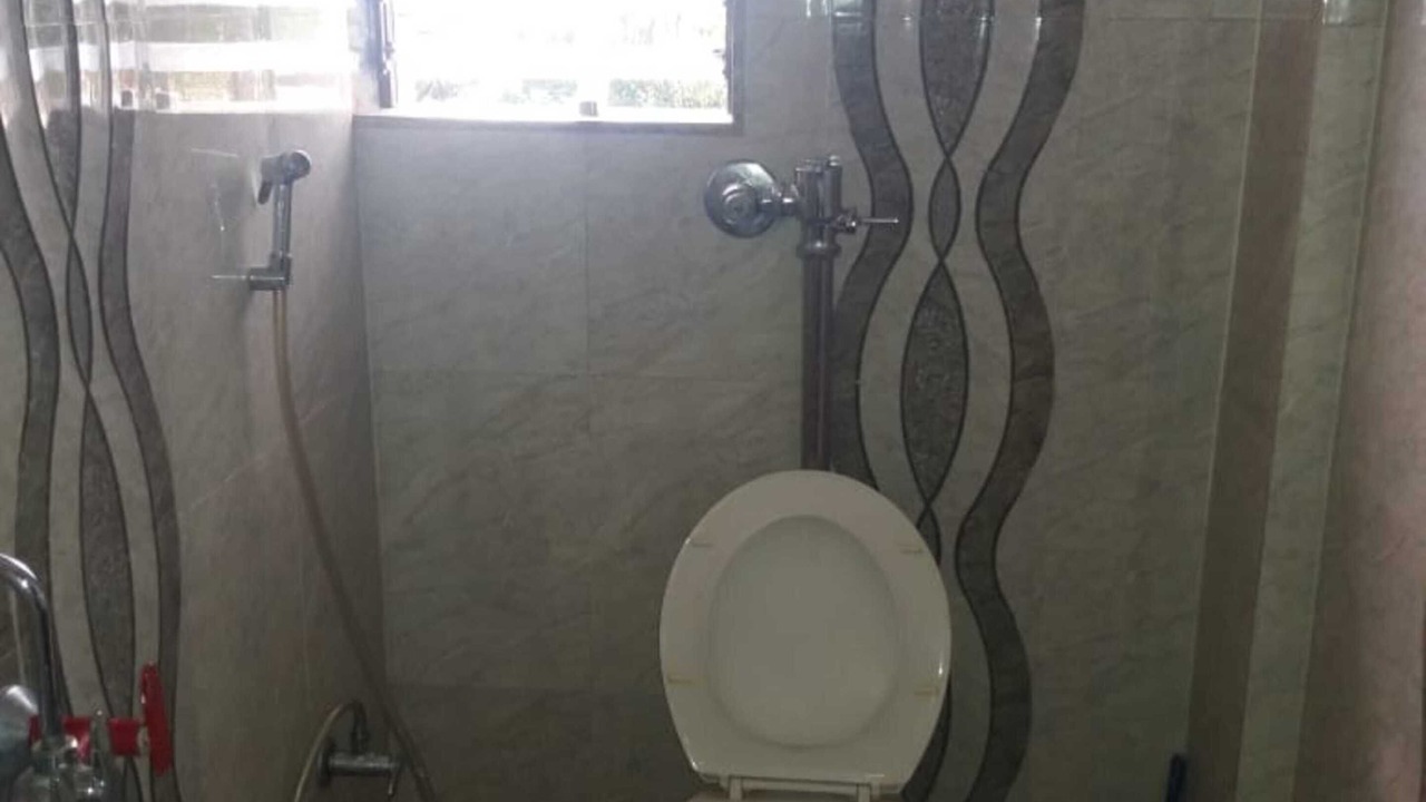 Photo of Bathroom in Kunkeshwar