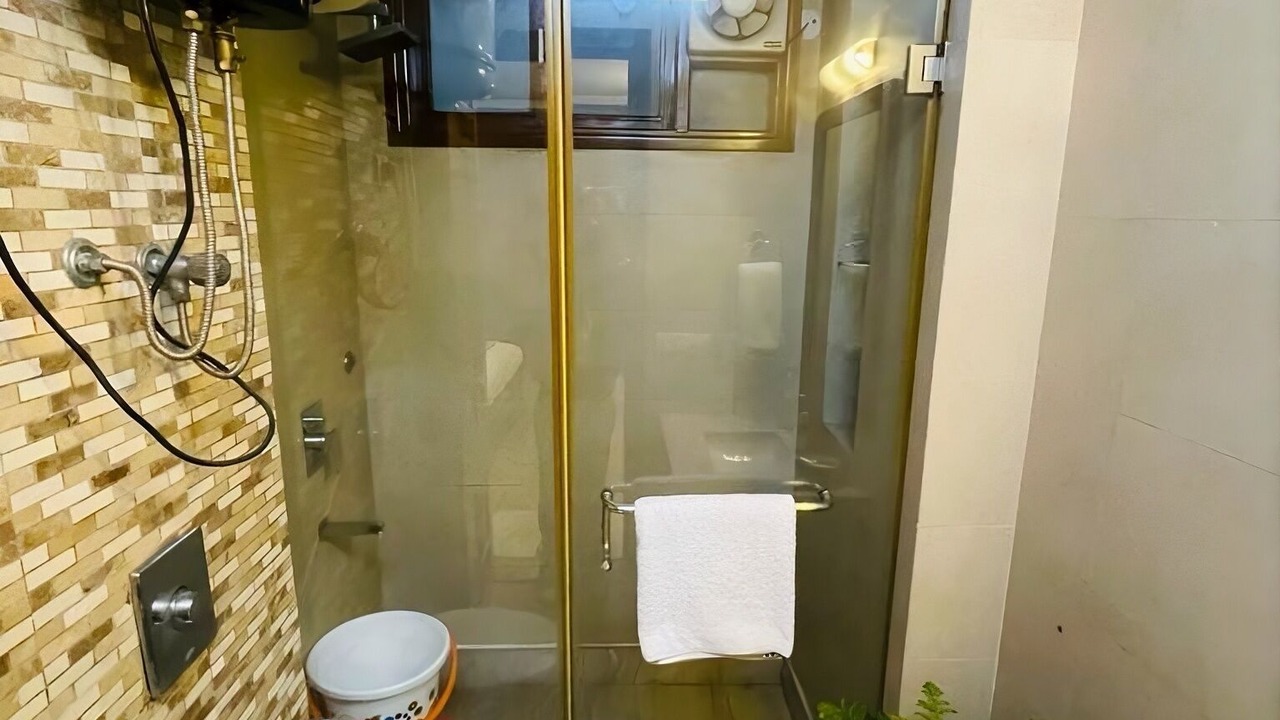 Photo of Bathroom in Saket