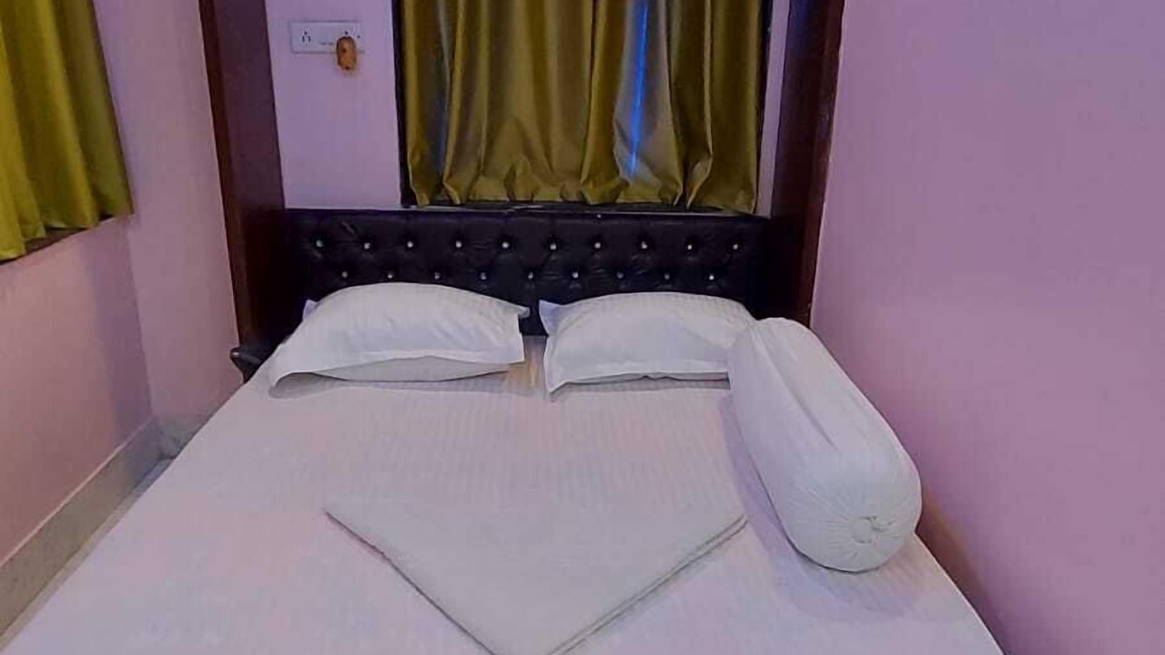 Photo of Bedroom in Medinipur