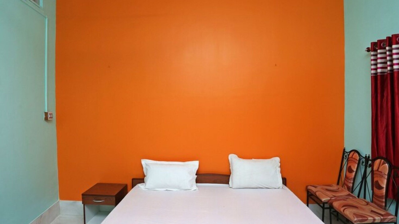 Photo of Bedroom in Medinipur