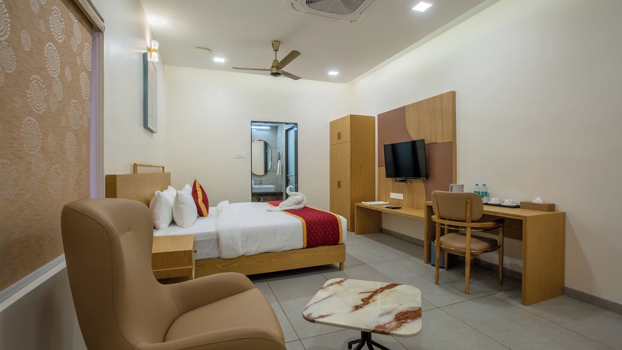 Photo of Bedroom in Tiruchendur