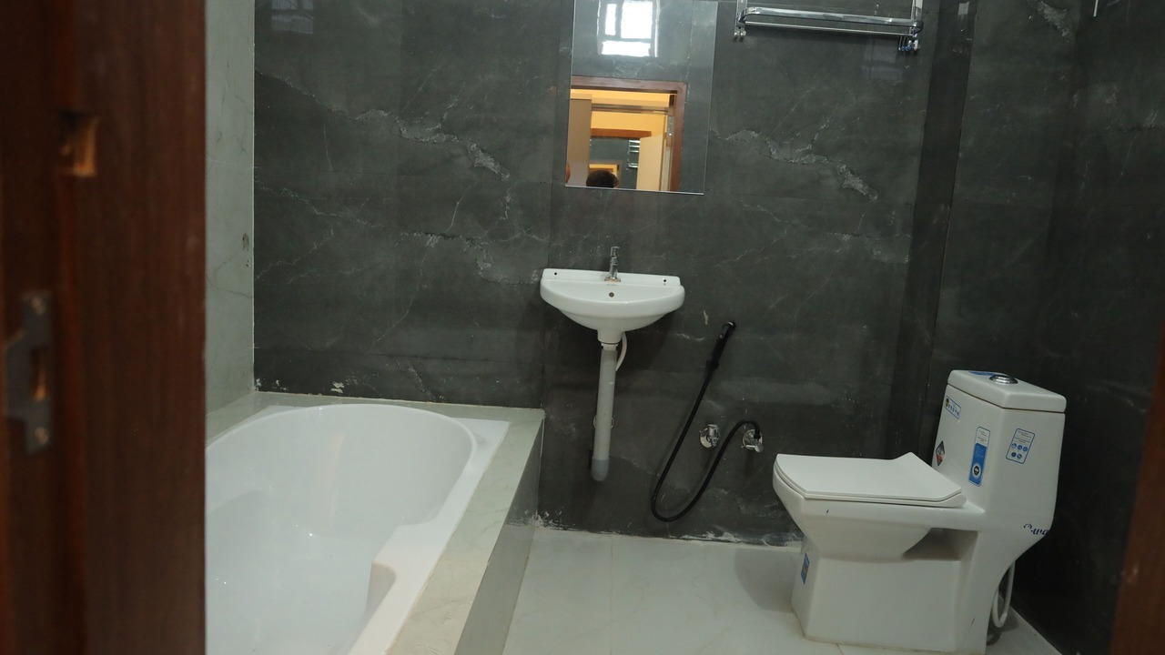 Photo of Bathroom in Ashta