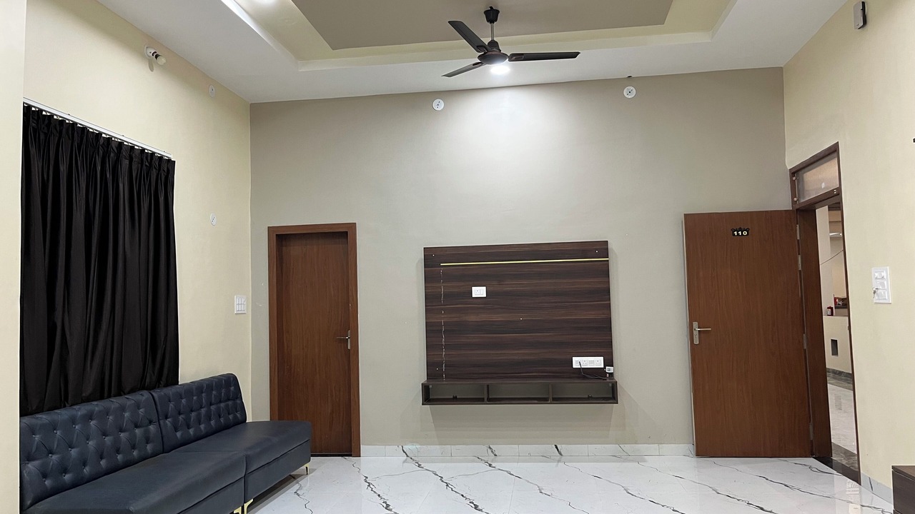 Photo of Bedroom in Ashta