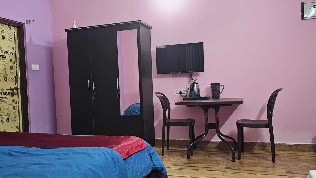 Photo of Bedroom in Jalpaiguri