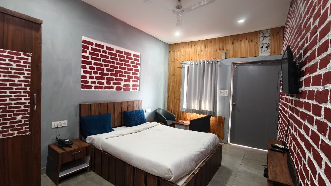 Photo of Bedroom in Rishikesh