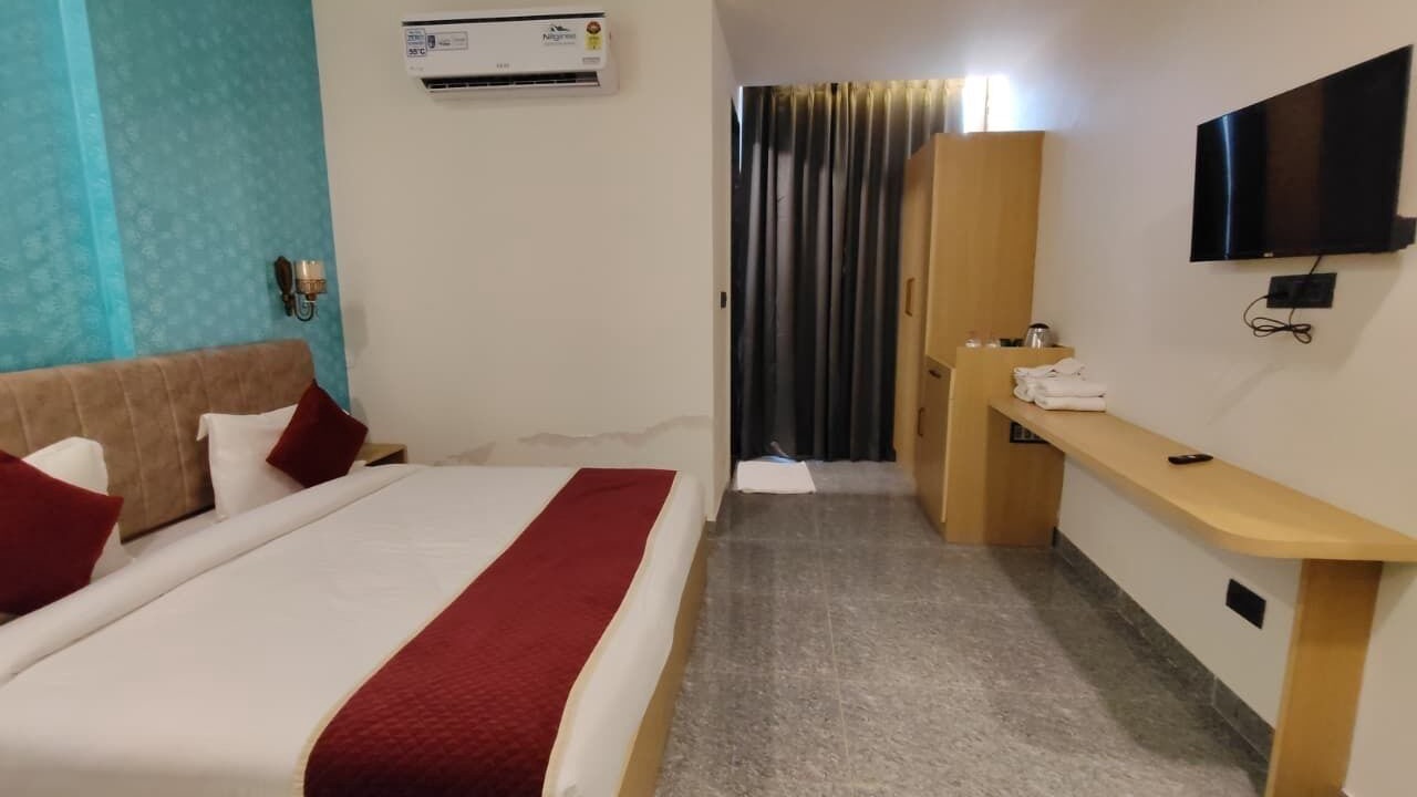 Photo of Bedroom in Achrol