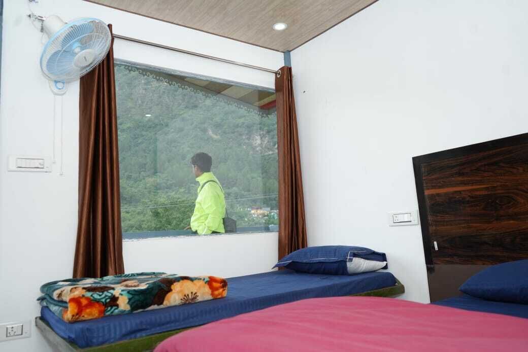 Photo of Bedroom in Chopta